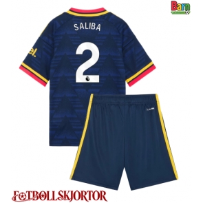 Arsenal William Saliba #2 Borta Kläder Barn 2026-27 Kortärmad (+ Korta byxor)